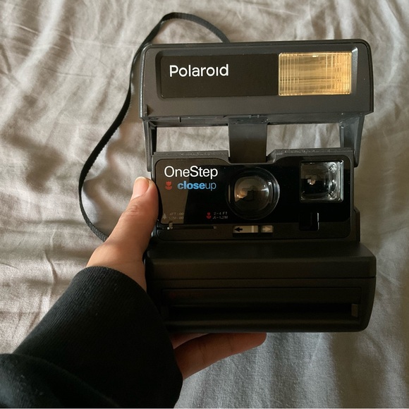 POLAROID ONE STEP Camera - Picture 1 of 2